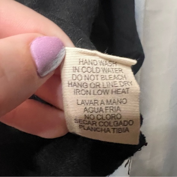 REVEL Black Raw Hem Cropped Top Small - Picture 6 of 8